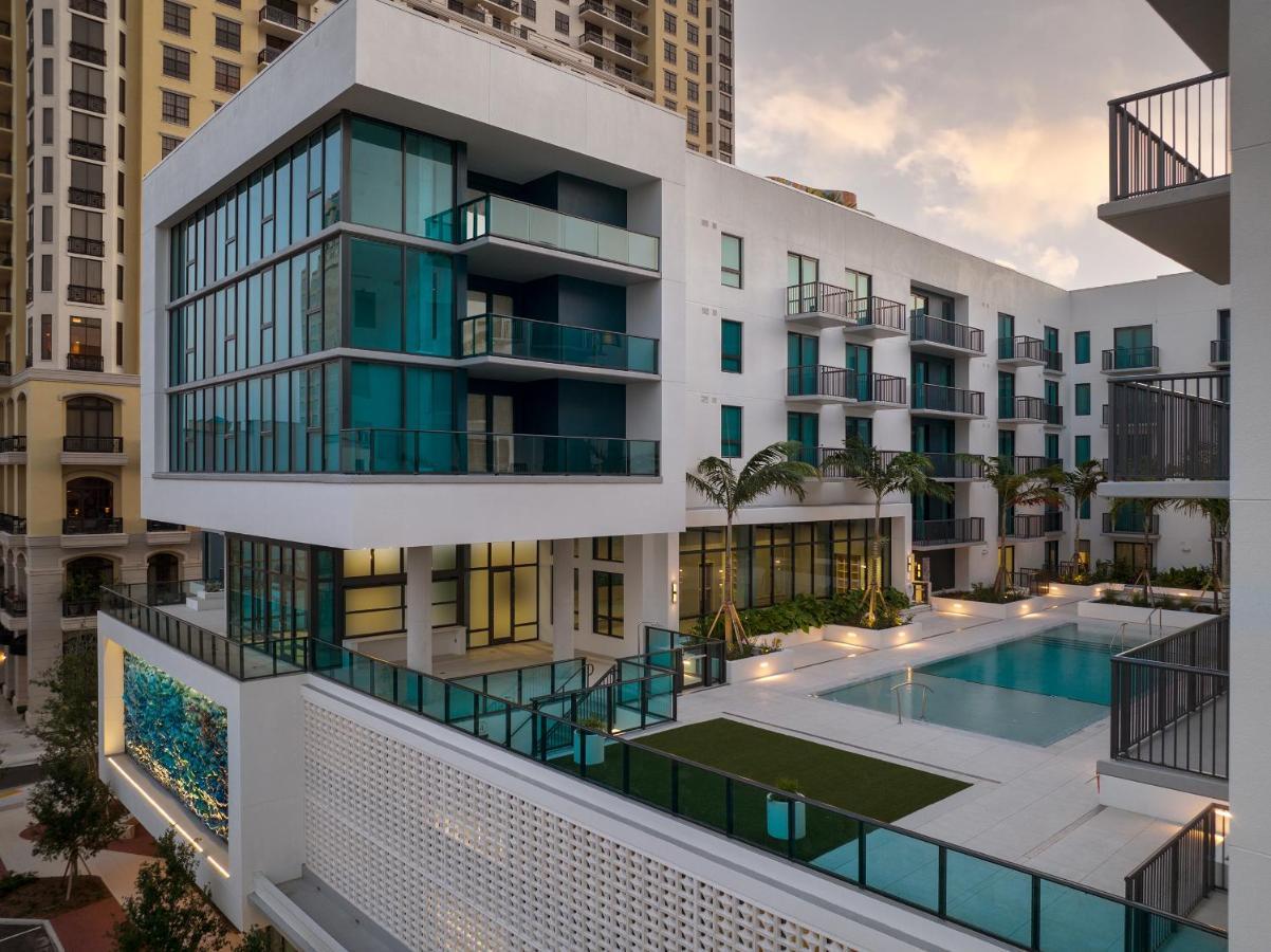 Aka West Palm Hotel West Palm Beach Exterior photo